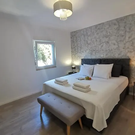 Milaroza Zara