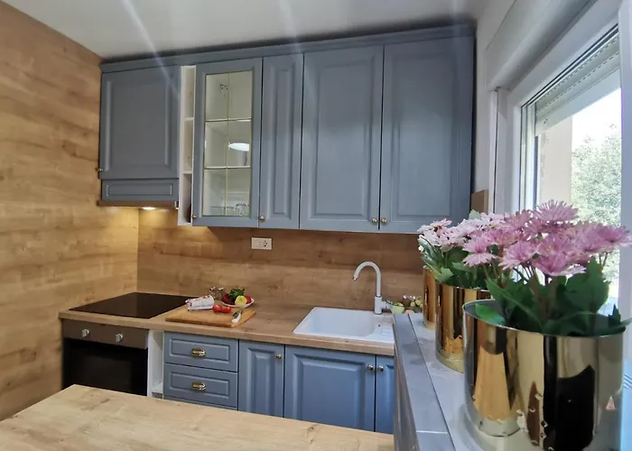 Апартаменти Milaroza Задар